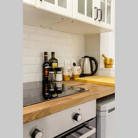 Apartment La Fourche Paris